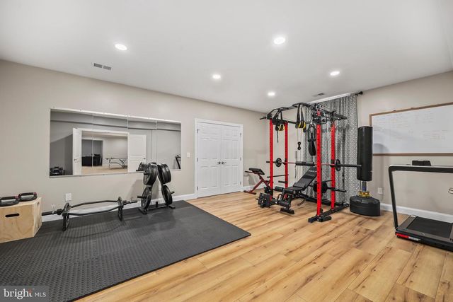 3431 FAWN WOOD LN, Fairfax, VA 22033