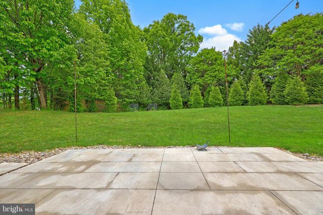 3431 FAWN WOOD LN, Fairfax, VA 22033
