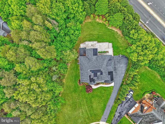 3431 FAWN WOOD LN, Fairfax, VA 22033