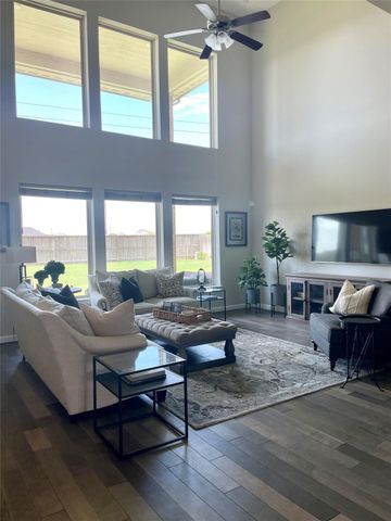 2702 Rainflower Meadow Lane, Katy, TX 77494