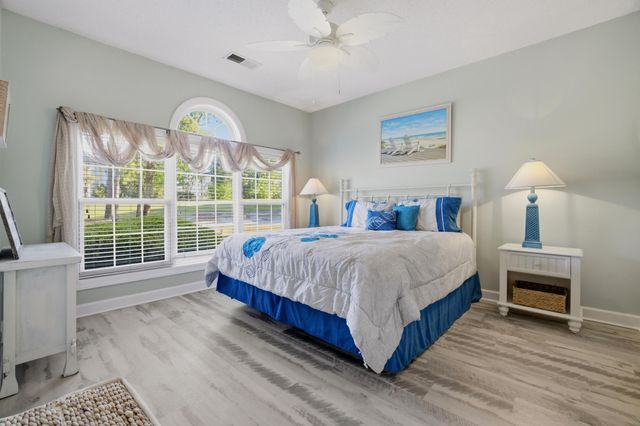 5751 Oyster Catcher Dr Unit 613, North Myrtle Beach, SC 29582