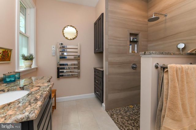 204 E WILLOW ST, Wenonah, NJ 08090