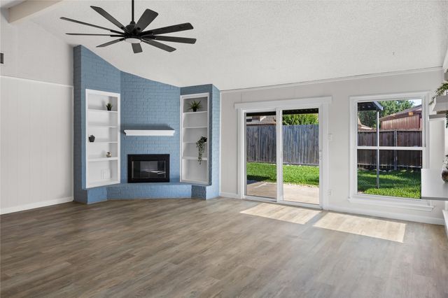 15803 Echo Hill Drive, Houston, TX 77059