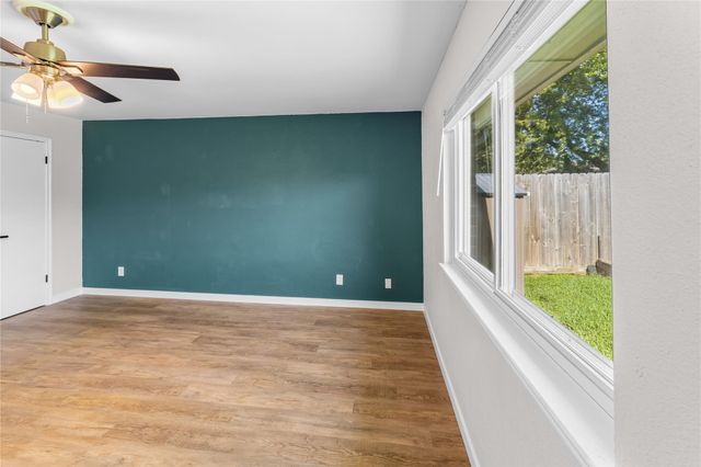 15803 Echo Hill Drive, Houston, TX 77059