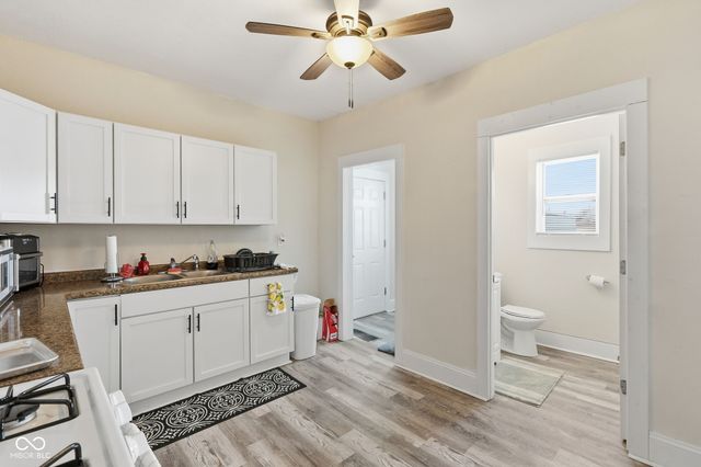 1821-1823 Grand Avenue, New Castle, IN 47362