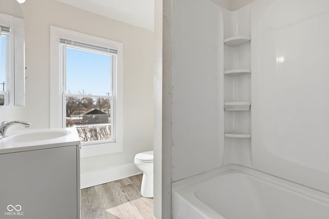 1821-1823 Grand Avenue, New Castle, IN 47362