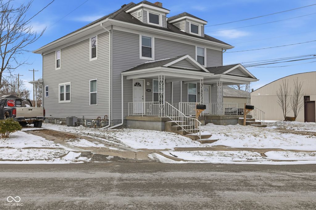 1821-1823 Grand Avenue, New Castle, IN 47362