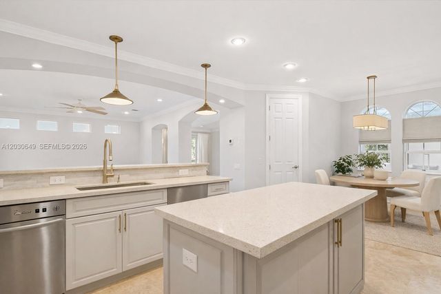 821 SE 2nd Court, Fort Lauderdale, FL 33301