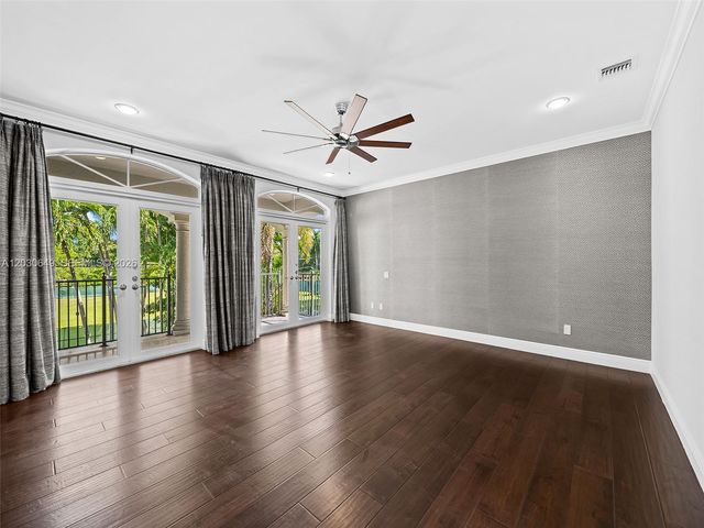 821 SE 2nd Court, Fort Lauderdale, FL 33301