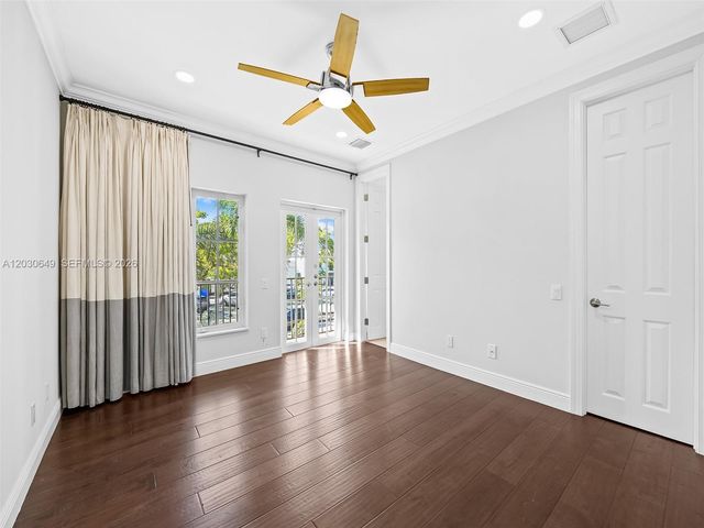 821 SE 2nd Court, Fort Lauderdale, FL 33301