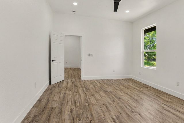 2611 Bourland Street, Greenville, TX 75401