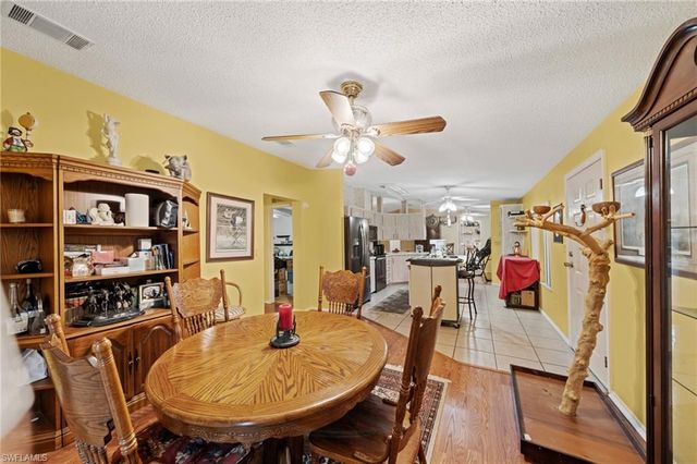 919 Manatee RD, Naples, FL 34114