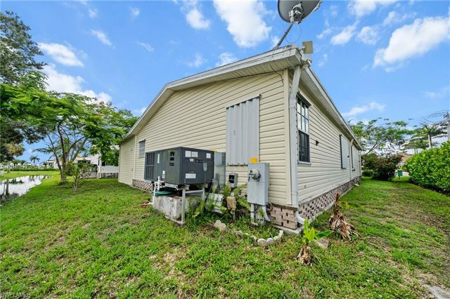 919 Manatee RD, Naples, FL 34114