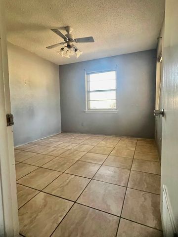 4703 Bedford Drive, Mesquite, TX 75150