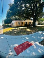 4703 Bedford Drive, Mesquite, TX 75150