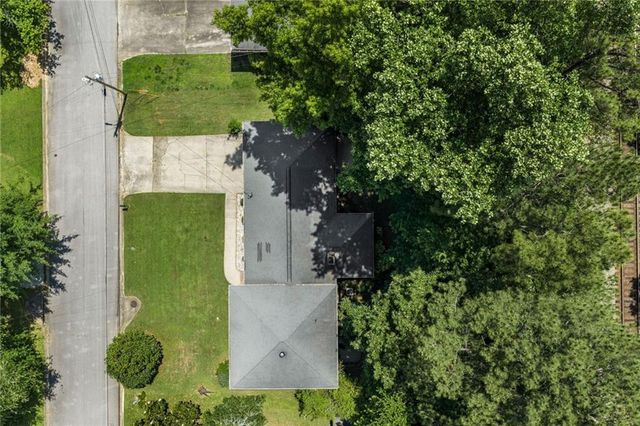 2690 Millwood Court, Decatur, GA 30033