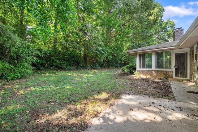 2690 Millwood Court, Decatur, GA 30033