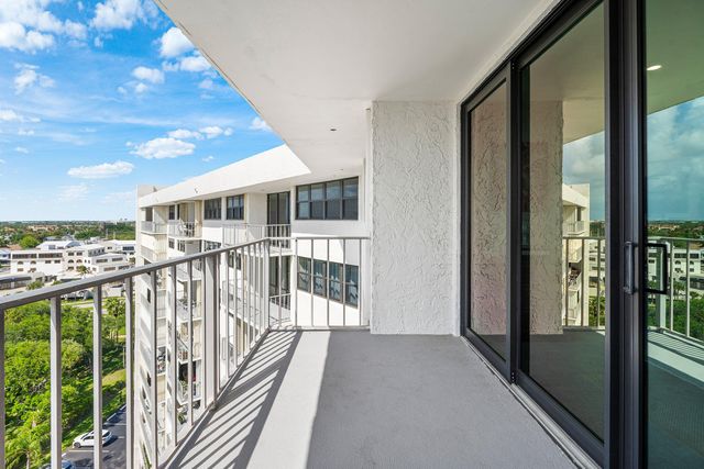 336 Golfview Road Ph 12, North Palm Beach, FL 33408
