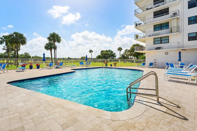 336 Golfview Road Ph 12, North Palm Beach, FL 33408