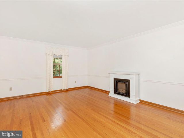 1619 SHOOKSTOWN RD, Frederick, MD 21702