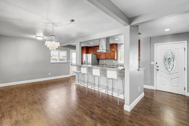 7362 Tilden Way, Sacramento, CA 95822