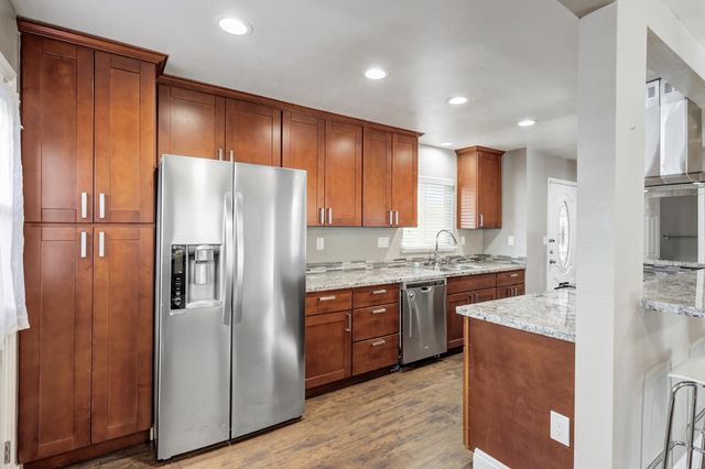 7362 Tilden Way, Sacramento, CA 95822