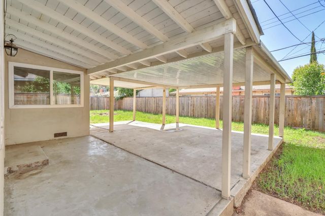 7362 Tilden Way, Sacramento, CA 95822