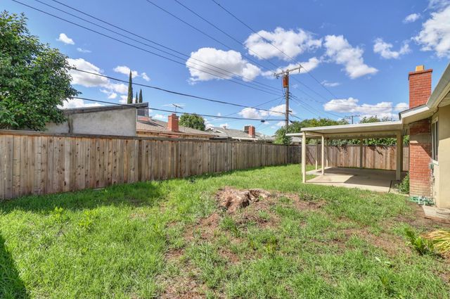 7362 Tilden Way, Sacramento, CA 95822