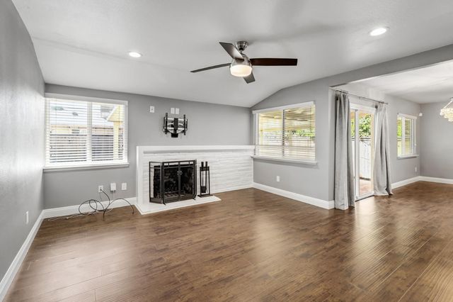 7362 Tilden Way, Sacramento, CA 95822