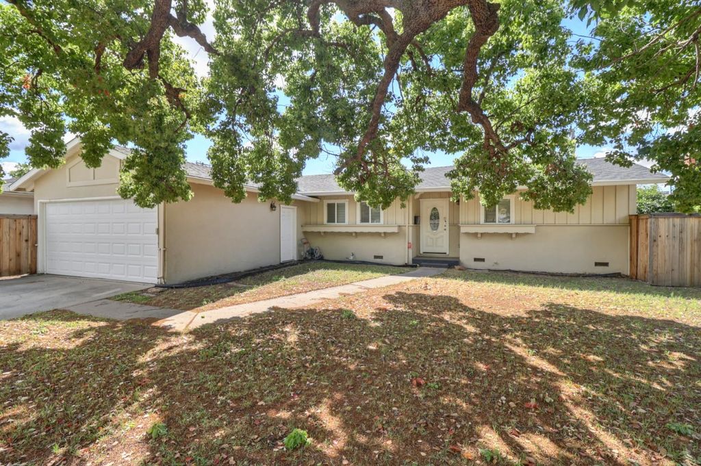 7362 Tilden Way, Sacramento, CA 95822