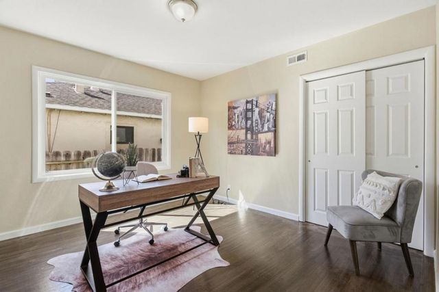 1753 Alameda de las Pulgas, San Carlos, CA 94070