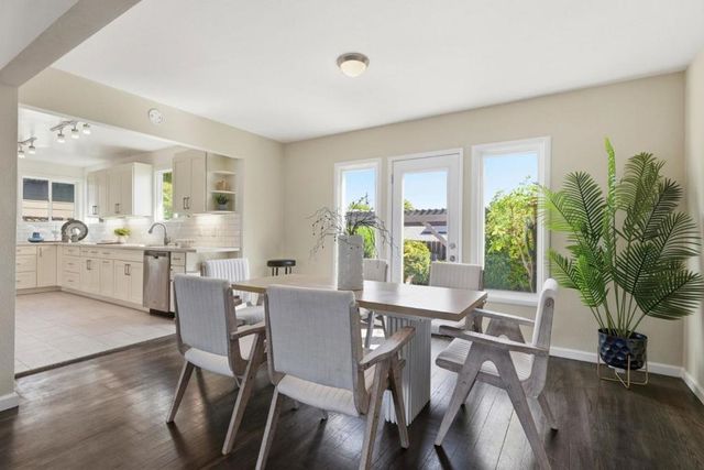 1753 Alameda de las Pulgas, San Carlos, CA 94070