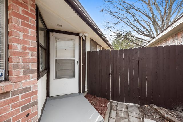 9640 Kerrville Street, Dallas, TX 75227