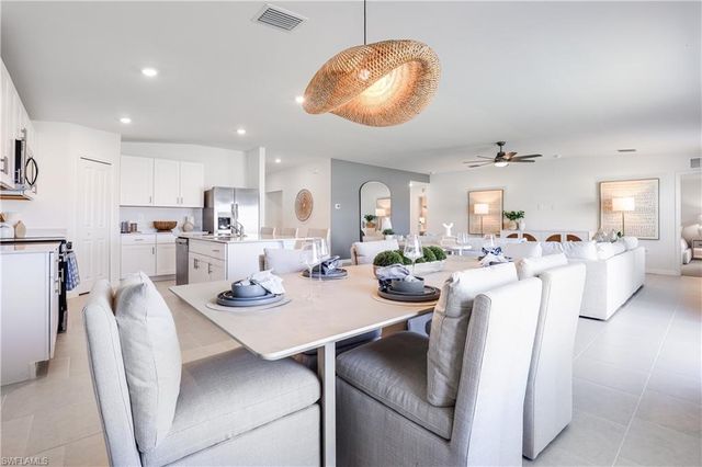 324 Marta DR, Lehigh Acres, FL 33936