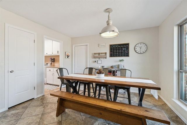 3806 Cedarbrook Court, Norman, OK 73072