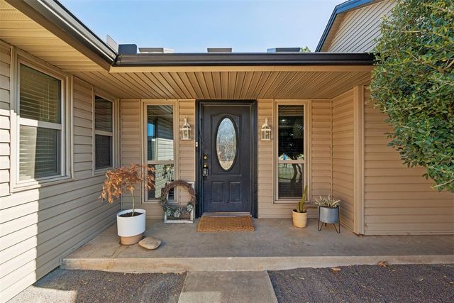 3806 Cedarbrook Court, Norman, OK 73072