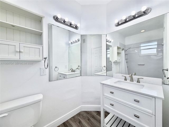 792 NW 170th Ter 792, Pembroke Pines, FL 33028