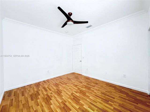 792 NW 170th Ter 792, Pembroke Pines, FL 33028