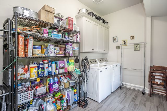 410 3rd Street, Whitesboro, TX 76273