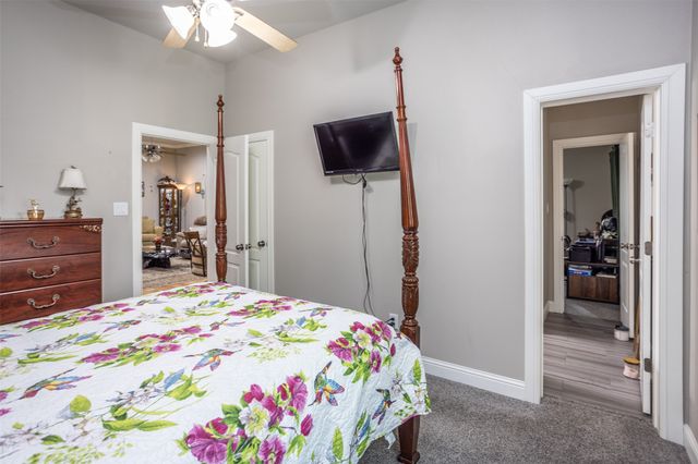 410 3rd Street, Whitesboro, TX 76273