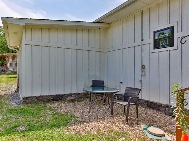 410 3rd Street, Whitesboro, TX 76273