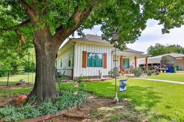 410 3rd Street, Whitesboro, TX 76273