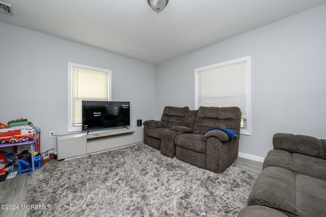 405 Main Street 2, Keansburg, NJ 07734