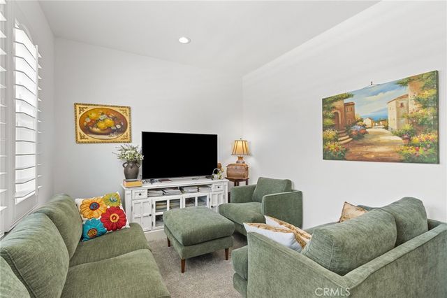 553 Chalakat Court, San Jacinto, CA 92582
