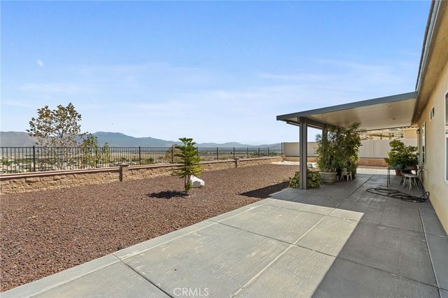 553 Chalakat Court, San Jacinto, CA 92582