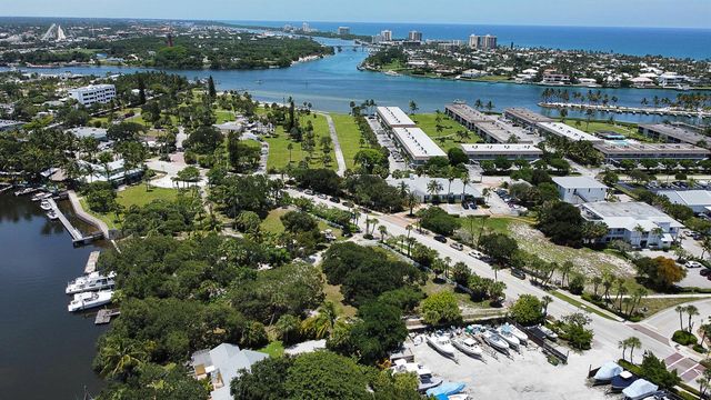 18011 N Highway A1a, Jupiter, FL 33477