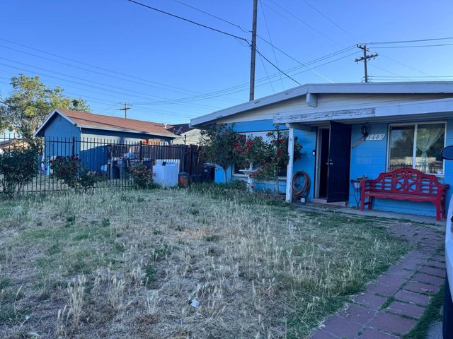 5607 Manmar Way, Sacramento, CA 95823