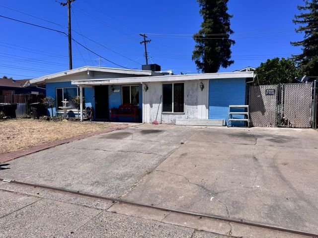 5607 Manmar Way, Sacramento, CA 95823