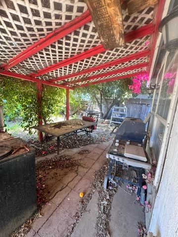 5607 Manmar Way, Sacramento, CA 95823