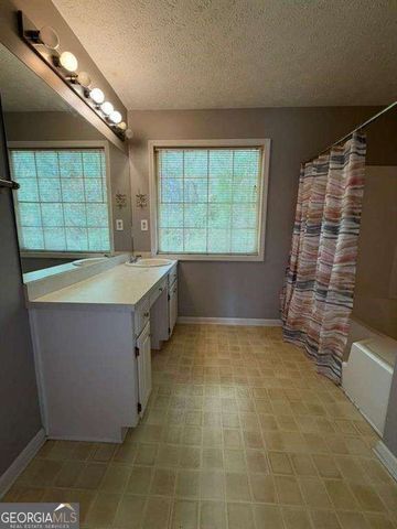 1079 Megan Court, Sugar Hill, GA 30518